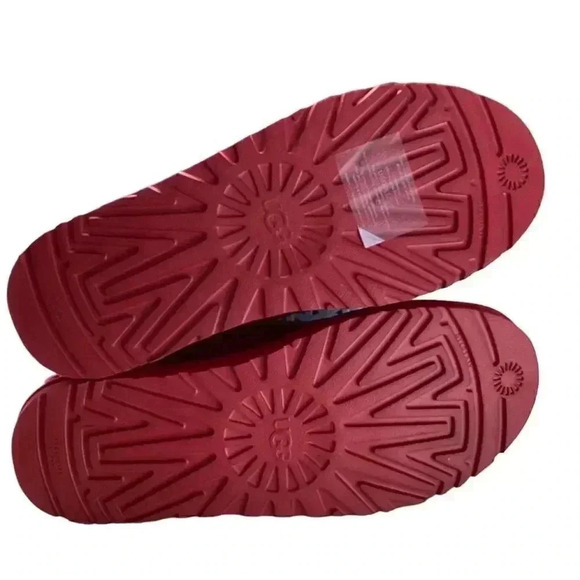 UGG Chukka Boots Shoes Mens 12 Red Neumel Suede Sheepskin Lace Up NEW - Picture 8 of 9